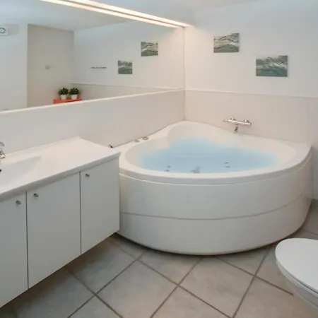 Lovely Apartment In Grasten With Sauna Appartamento *